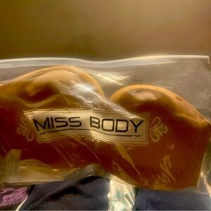 Adhesive Bra Strapless Sticky Push up Bra  2 Nude Color  W/ Nipple Covers